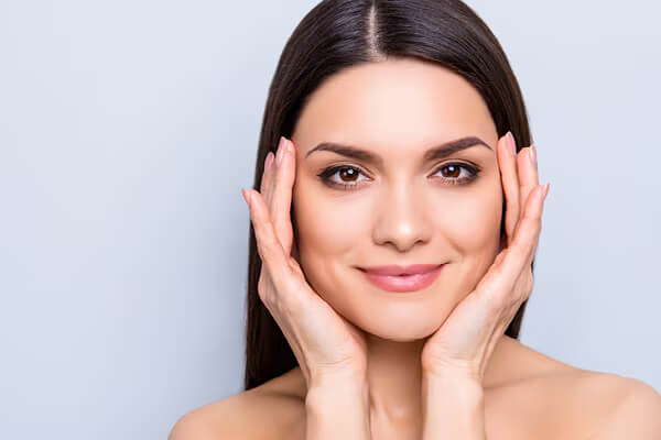 Twacha Diamond Shine Instaglow Facial + Waxing